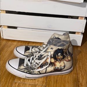 Wonder women converses